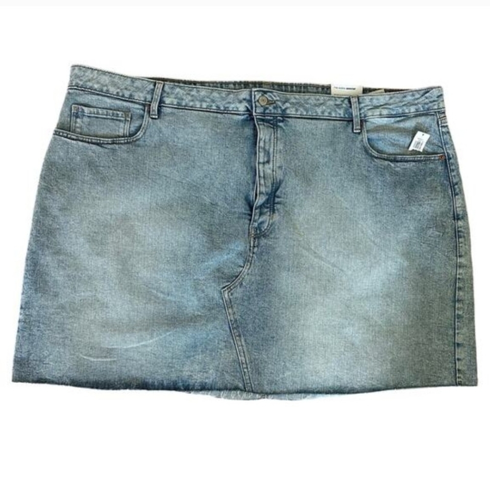 NEW Old Navy Denim Mini Skirt High Rise Secret Slimming Pockets Plus Size 28 - Picture 2 of 13